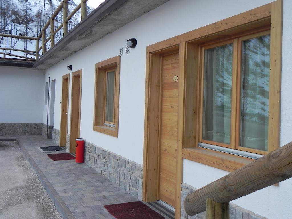 Rifugio Capanna Bill Hotel Рока Пиеторе Екстериор снимка